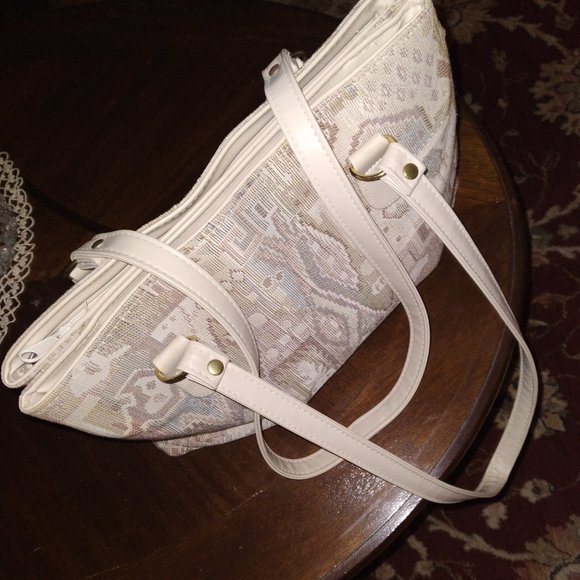 Elegant bag, Combination of fabric and leather - Picture 4 of 7